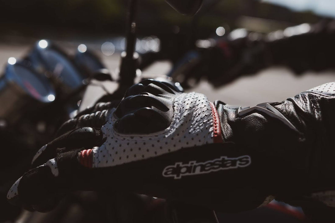 Layering Up Your Motorcycle Gear for Autumn/Winter