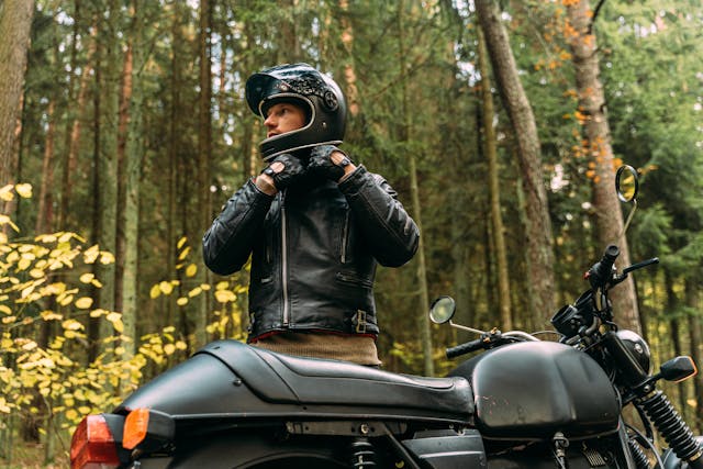 Ride In Style and Safety: The Definitive Guide To Motorcycle Boots