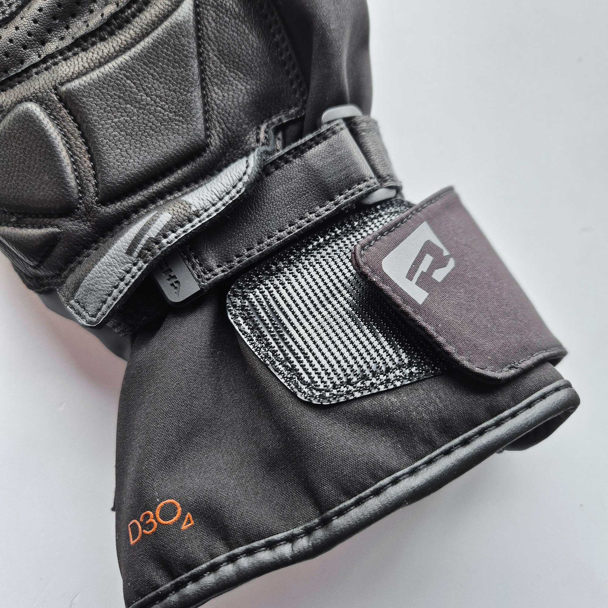 Richa Motorcycle Softshell Gloves - Eternity Waterproof (Black)