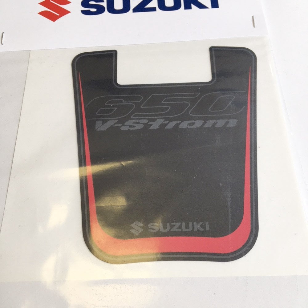 Suzuki Genuine Part - Tank Pad, Black/Red (DL650A/XT 12-16) - 990D0-11JTP-001