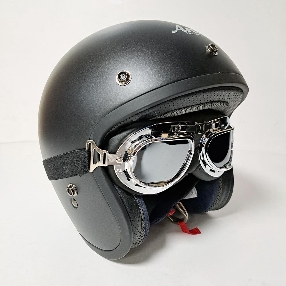 Bikers World (Goggles) Classic/Vintage Leather Version (Silver/Black)