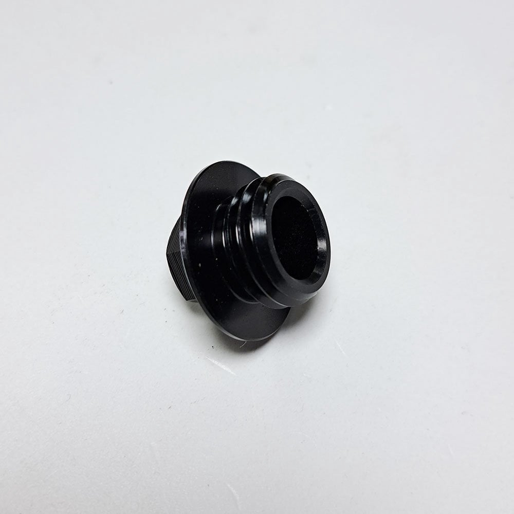 Zeta - Oil Filler Cap - CR 80-500 90-07, CRF150 07-26, CRF250 04-17, CRF450 02-16, CRF250X 04-19, CRF450X 05-18, CRF250/300L 12-26, KX 60-112 85-26, KX125 90-08, KX250/500 90-04, YZ65 18-26, YZ 80-250 98-26, YZF250 01-26, YZF450 03-26, WRF250/450 03-26