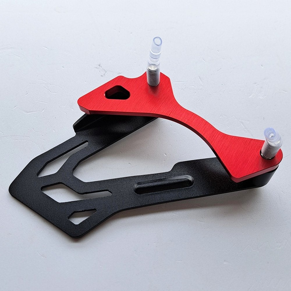 Zeta - Drive Cover w/Case Saver - RMZ250 10-25, RMZ450 10-25 (Red)