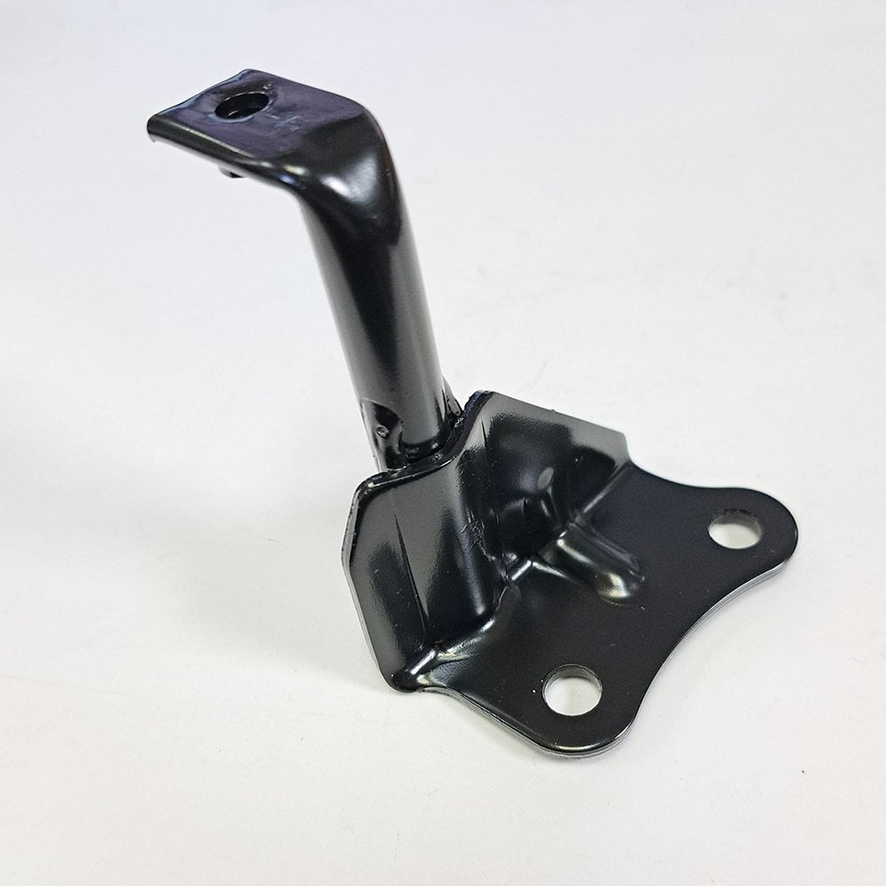 Suzuki Genuine Part - Bracket, RH (Rear Fender) - 63140-07G20-000