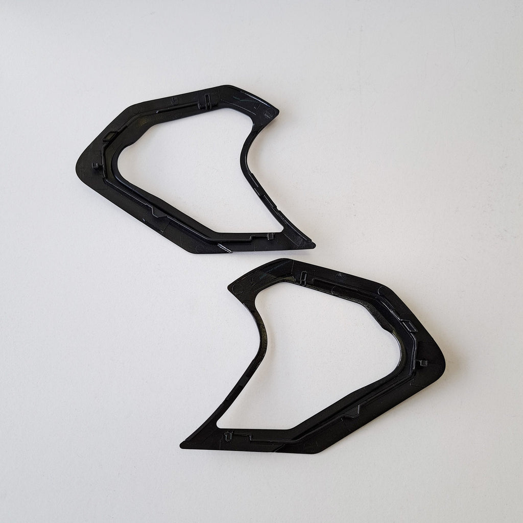 Alpinestars (Helmet Spares) S-R10 - Visor Mechanism Cover (Black Gloss)