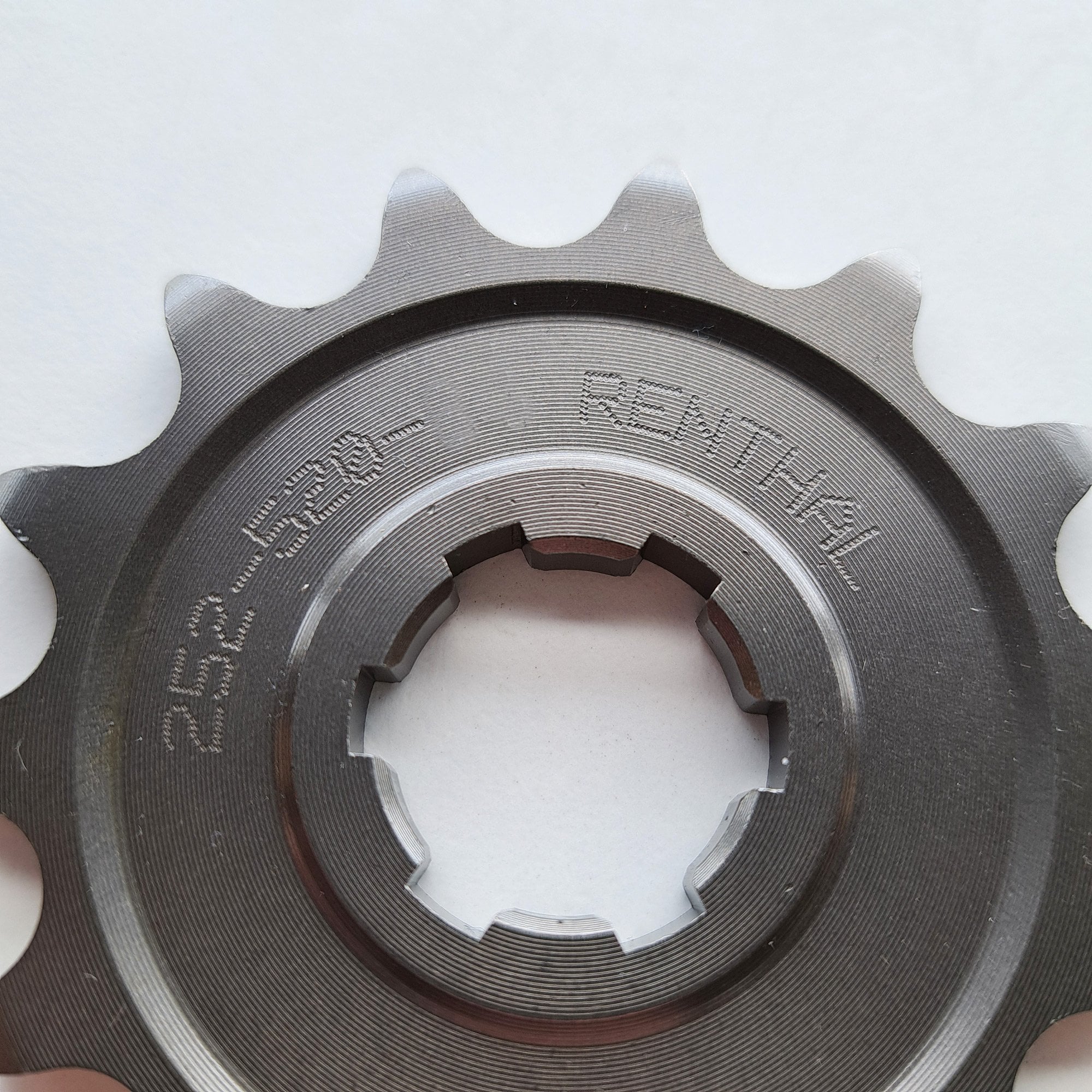 Renthal - Sprocket - Front - 252/TG110 - 520 - KX250 87-98, KX500 87-04, YZ250 77-98, YZ400 77-79, YZ465 80-81, YZ490 82-88, WR250 97-98, ATV YFZ350 Banshee 89-98