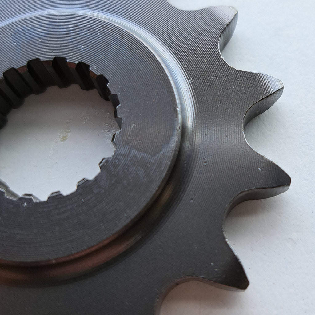 Renthal - Sprocket - Front - 253/TG320 - 520 - CR250 88-07, CR500 88-01, CRF250 22-26, CRF450 02-26, CRF450X 05-26, CRF250RX 22-26, CRF450RX 17-26, ATV TRX450 R/ER 08-14