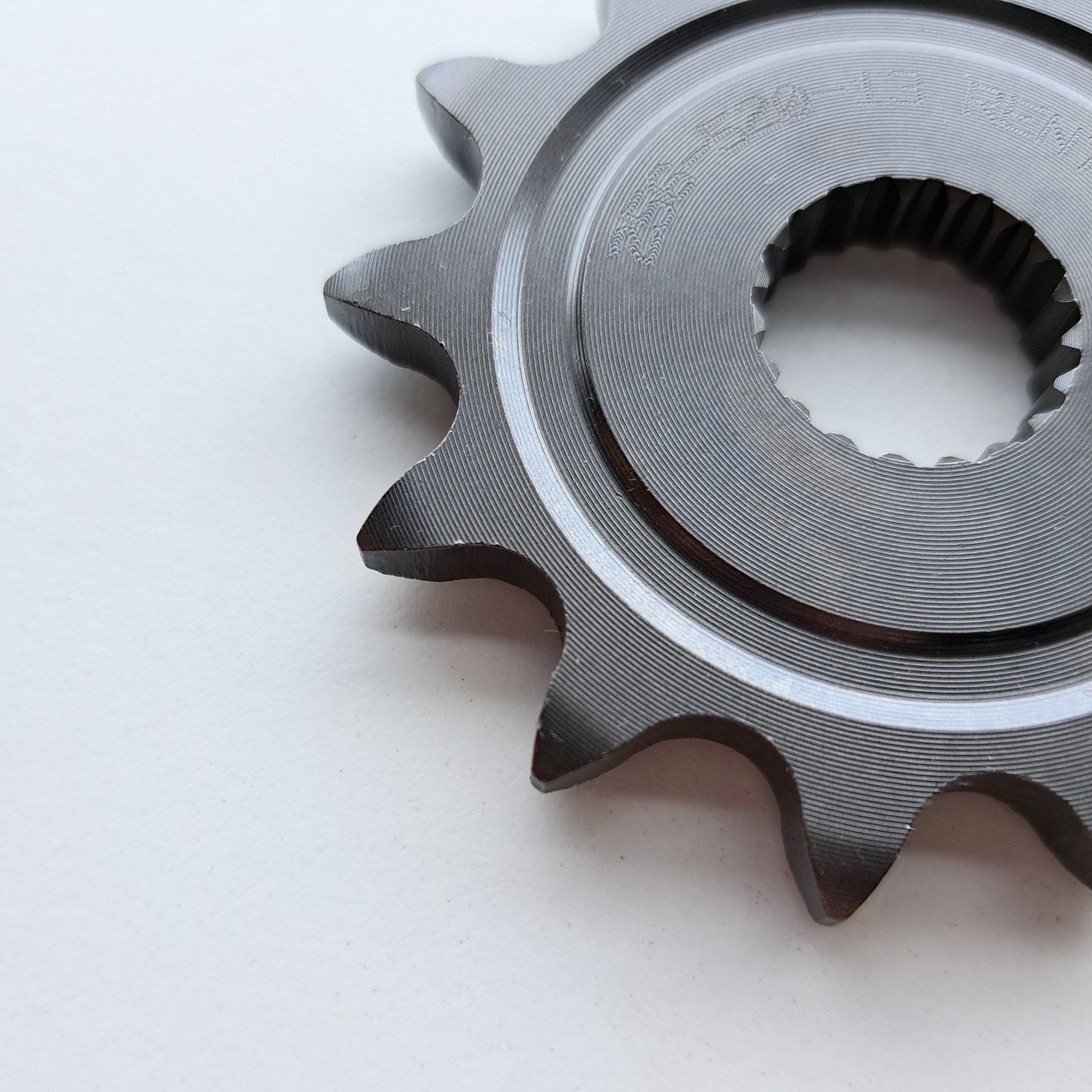Renthal - Sprocket - Front - 256/TG319 - 520 - CR125 87-03