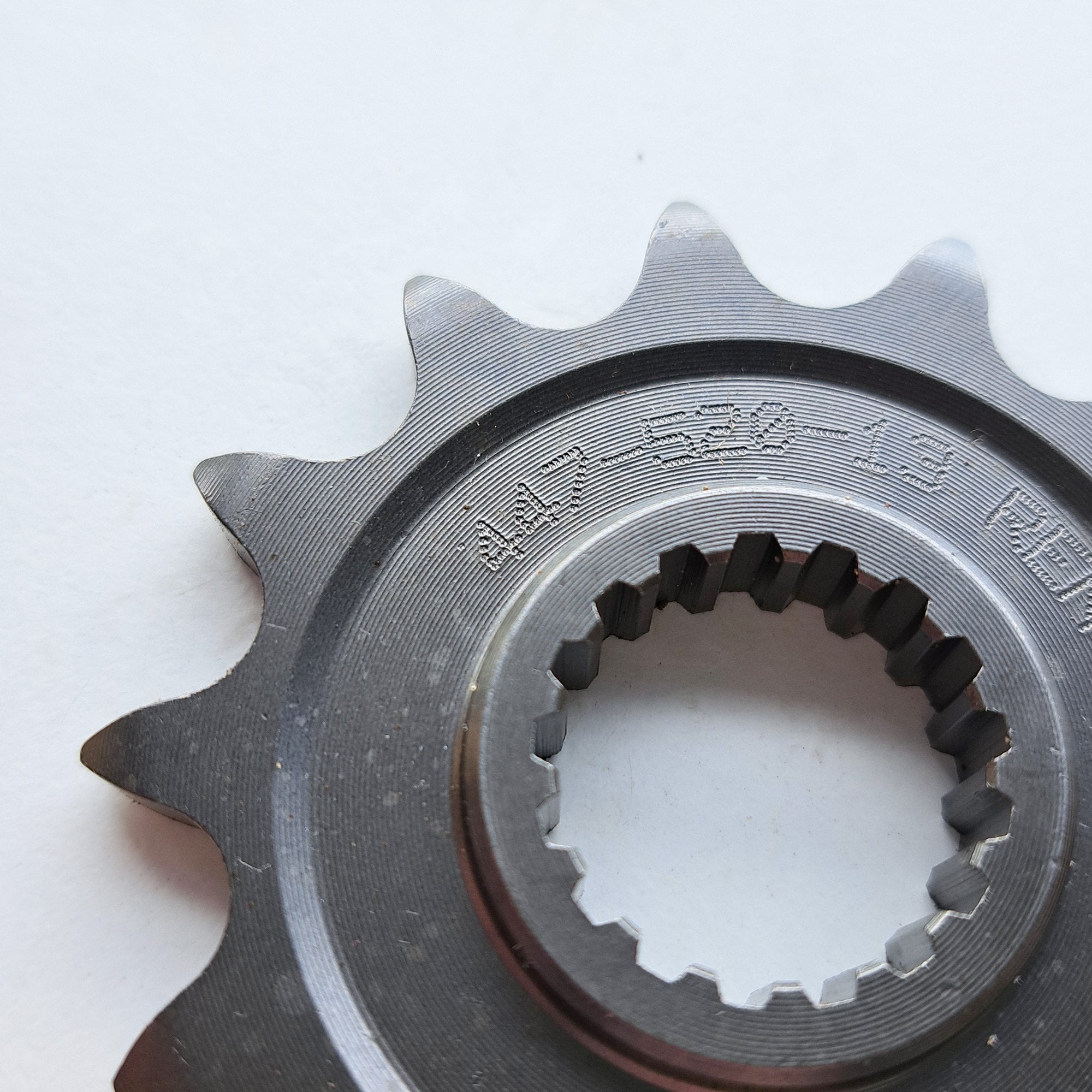 Renthal - Sprocket - Front - 447/TG575 - 520 - RMZ450 05-12