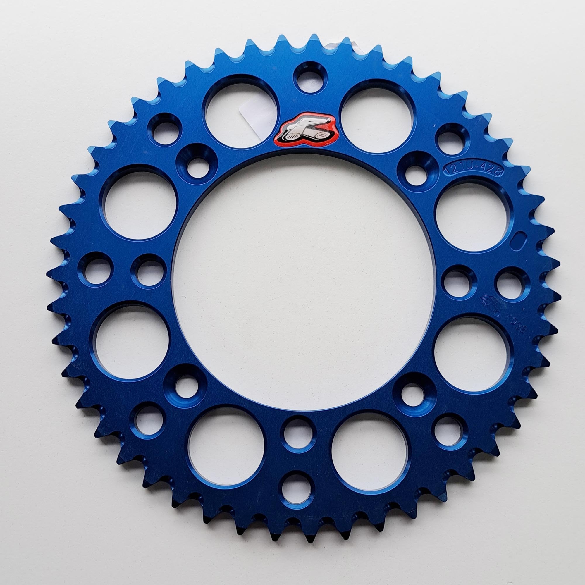 Renthal Rear Sprocket UltraLight 121U-428 - YZ80 93-00, YZ85 01-26, RM80 82-01, RM85 02-26