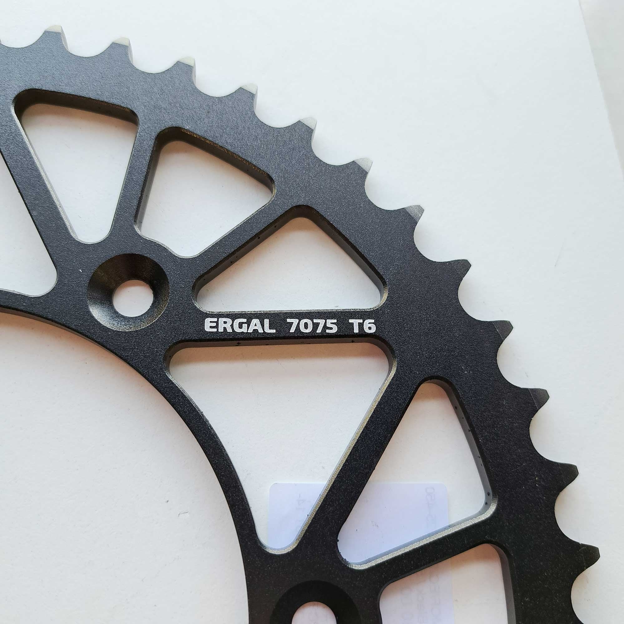 JT - Sprocket - Rear - JTA897/224U/TR130 - 520 - KTM 125-530 90-26, Husqvarna 125-501 14-26, Gas Gas 125-450 21-26, Triumph 250/450 24-26, STARK - Black