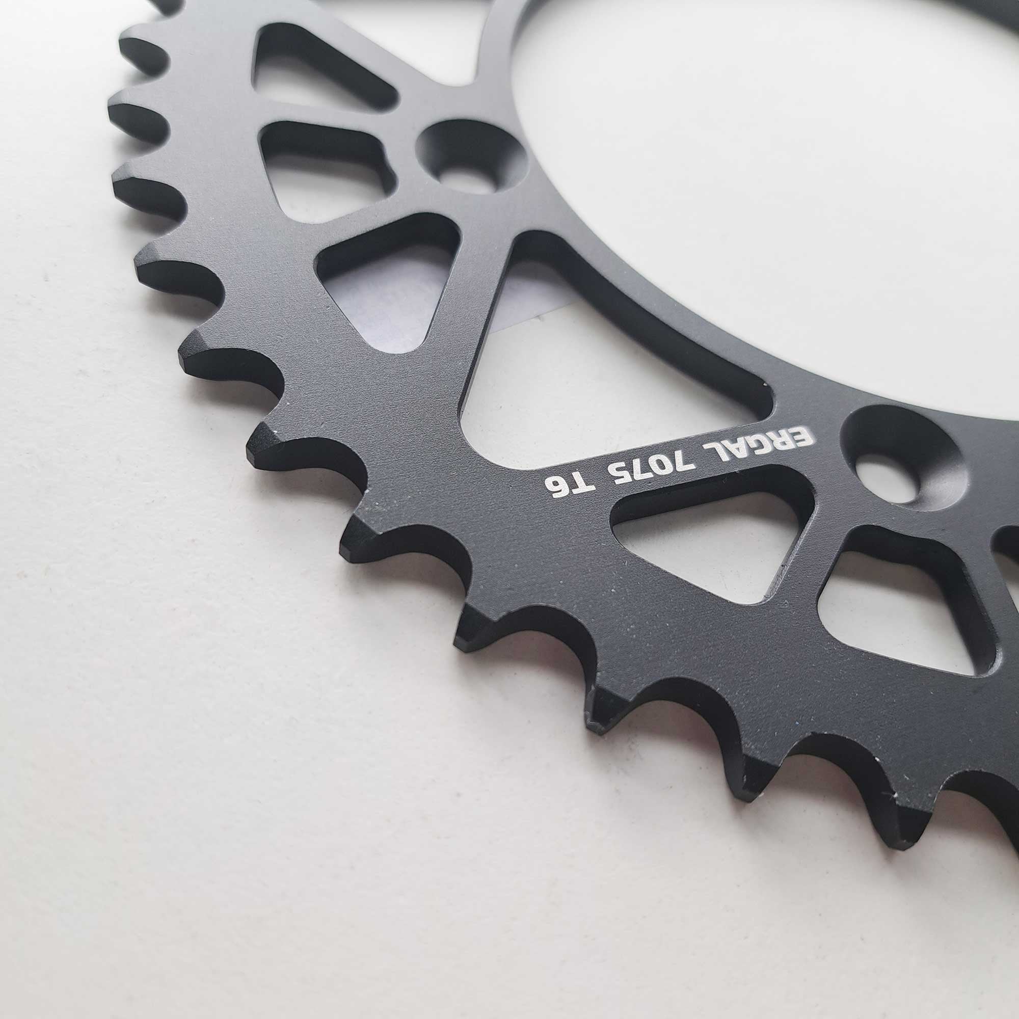 JT - Sprocket - Rear - JTA808/123U/TR112 - 520 - RM125 86-08, RM250 82-08, RMZ250 07-26, RMZ450 05-26 - Black