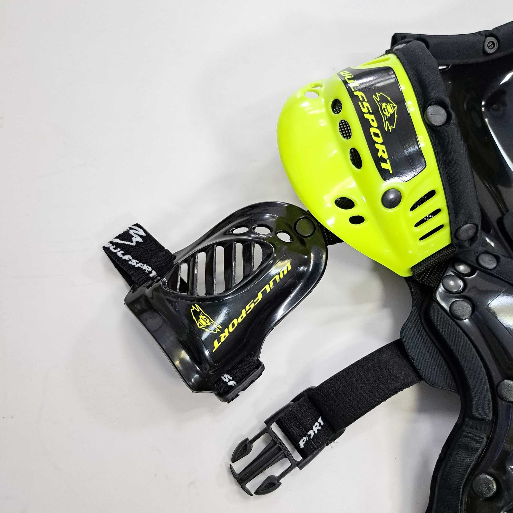 Wulfsport (Armour) Youth Chest Protector - CADET (Black/Fluo Yellow)