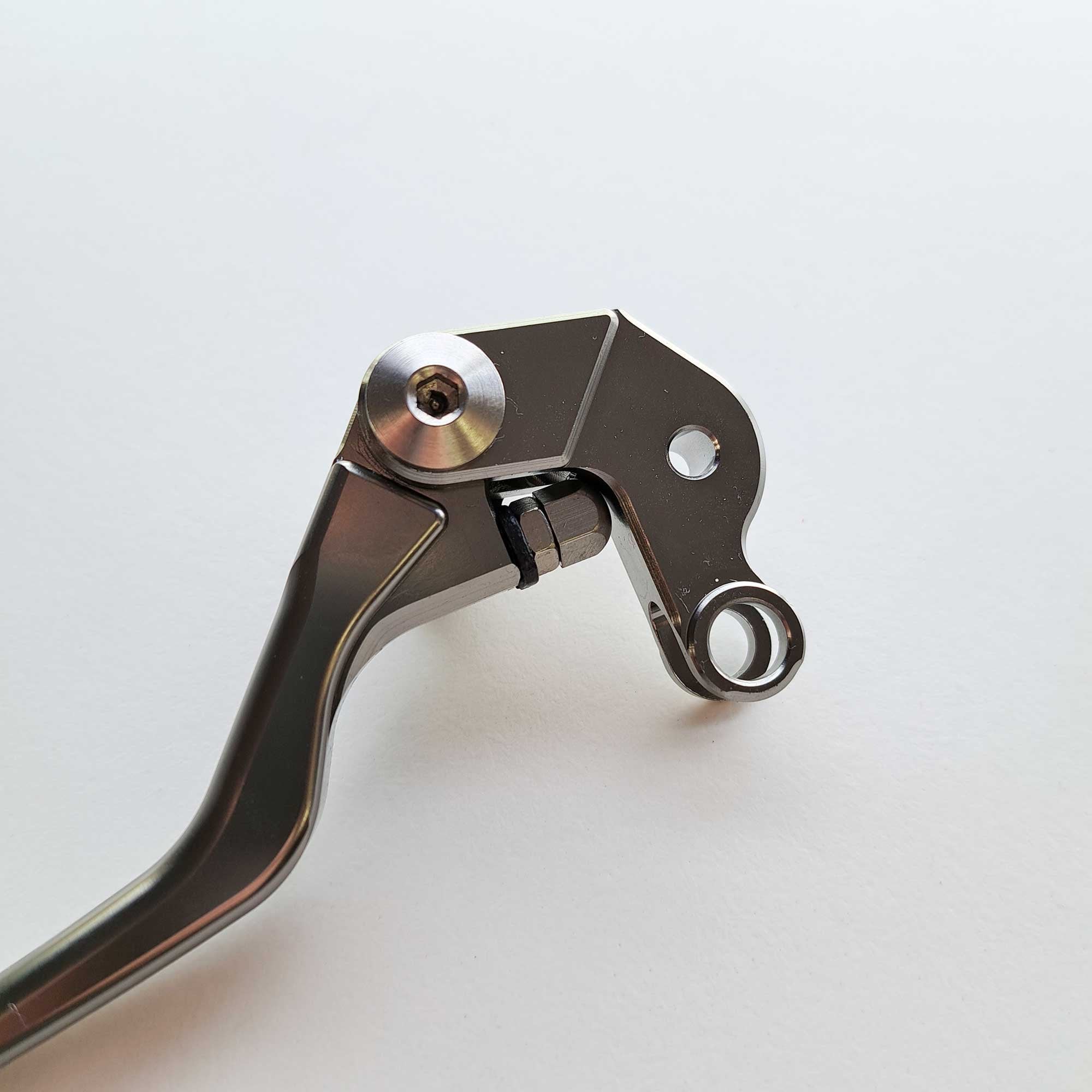 Zeta - Pivot Lever - Clutch - LEC52 - KTM SX65 01-13, SX85 03-12, SX125/200 98-08, SX250/300 99-05, SXF250 06, SXF400/450 00-08, EXC125/144/200 98-08, EXC250/300 99-05, EXCF250 02-06, EXCF450 03-06