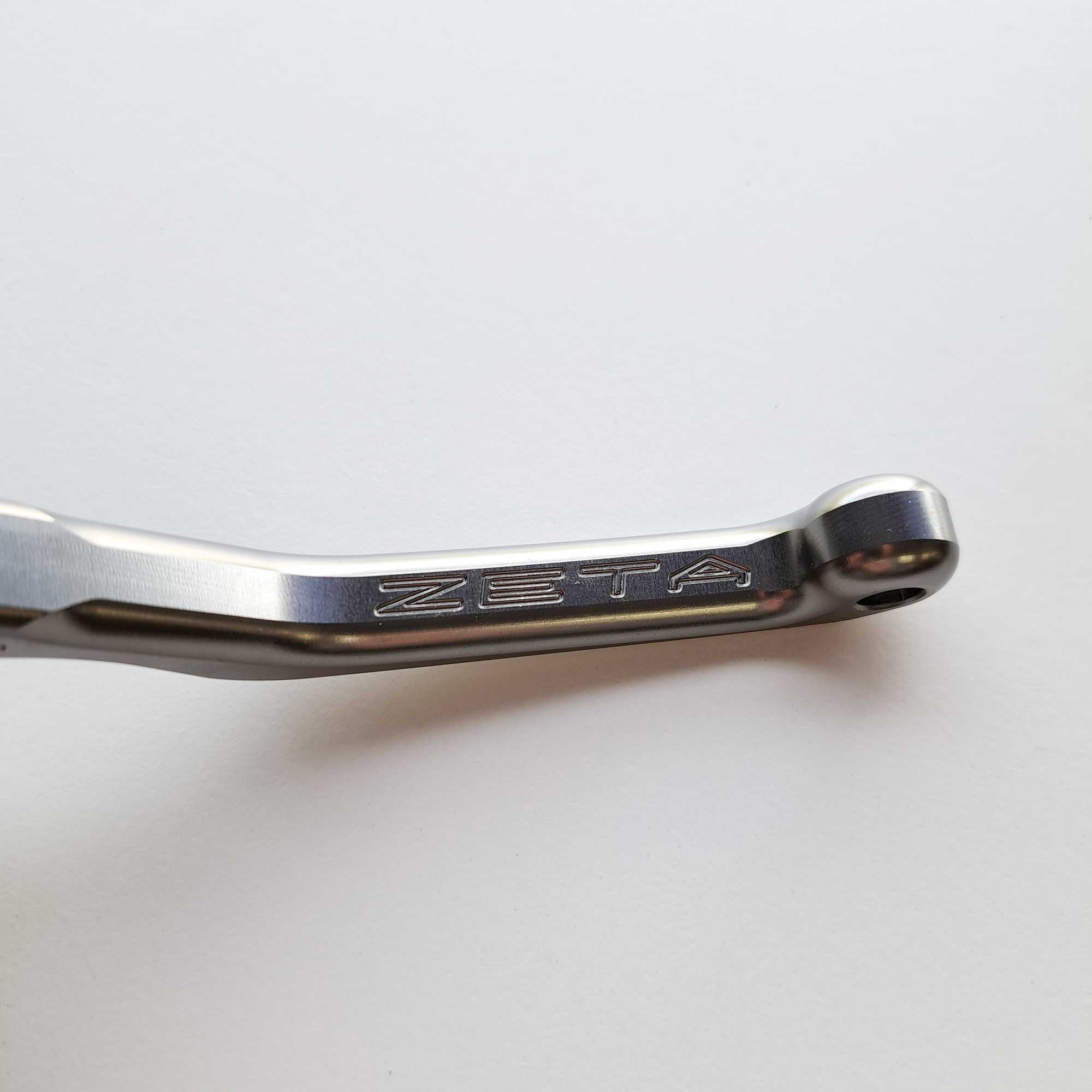 Zeta - Pivot Lever - Clutch - LEC52 - KTM SX65 01-13, SX85 03-12, SX125/200 98-08, SX250/300 99-05, SXF250 06, SXF400/450 00-08, EXC125/144/200 98-08, EXC250/300 99-05, EXCF250 02-06, EXCF450 03-06