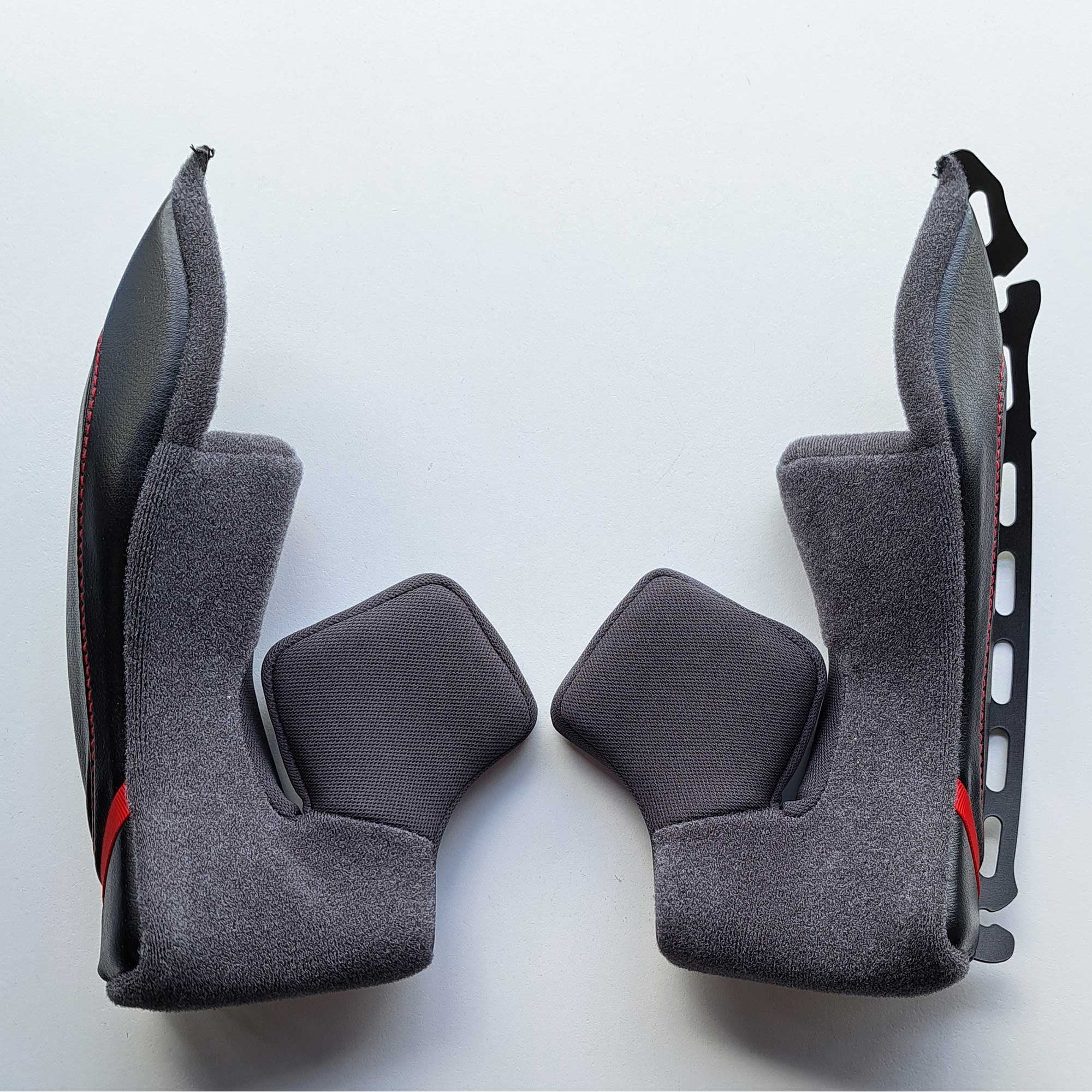 cheek pads shoei gt air Shoei (Spares) - Cheek Pads (GT Air 3) Type R