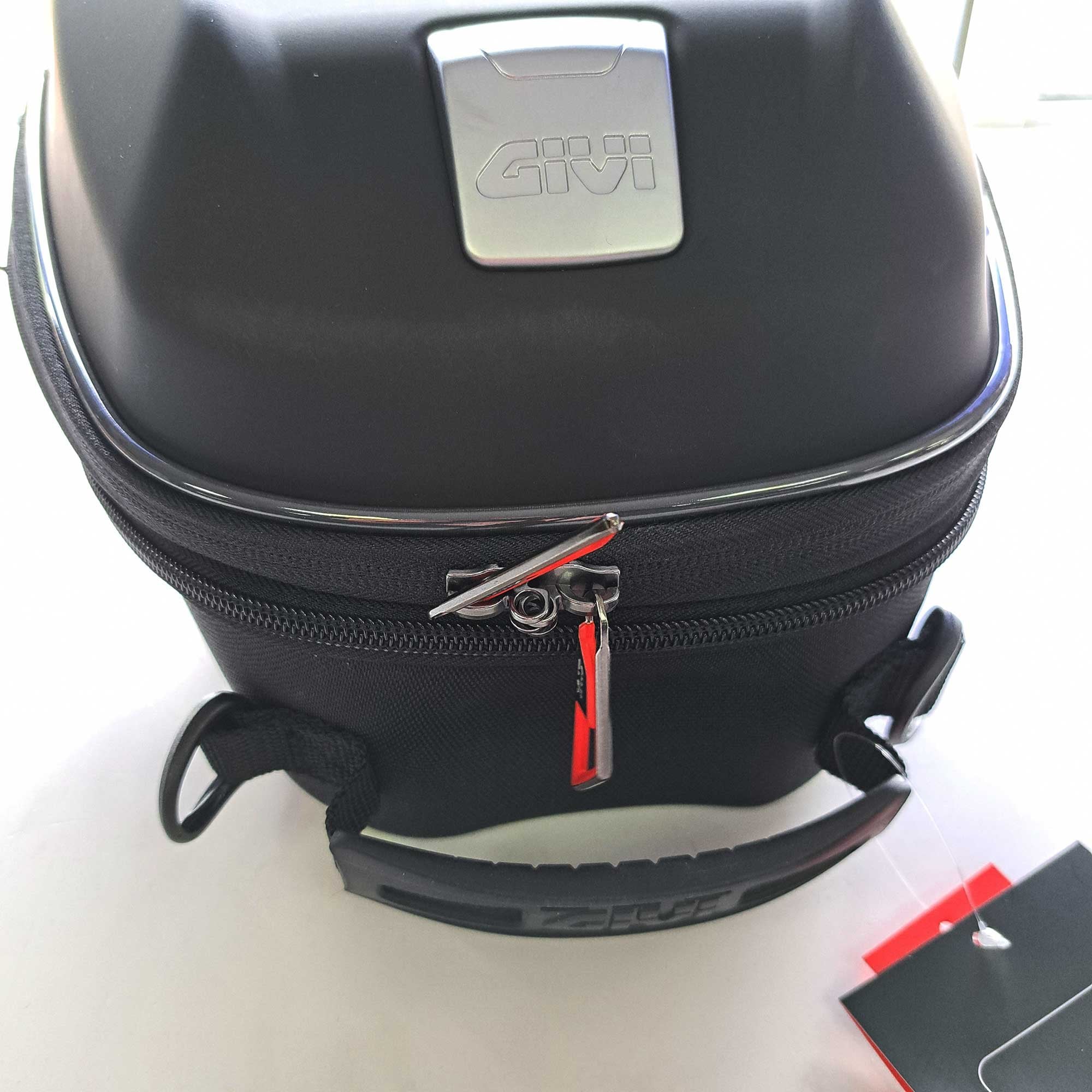 Givi (Luggage) ST612+ (Tanklock Tank Bag 15LTR (Expandable)