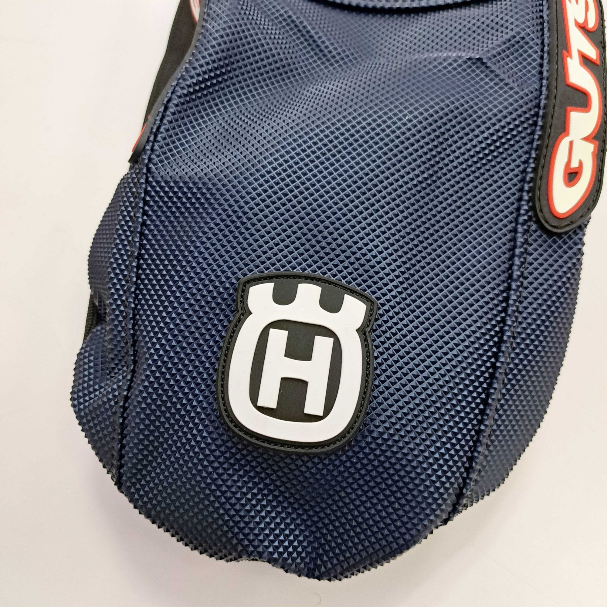 Guts Racing - Seat Cover - Velcro - Husqvarna TC/FC 125-450 23-26, TE/FE 125-501 24-26