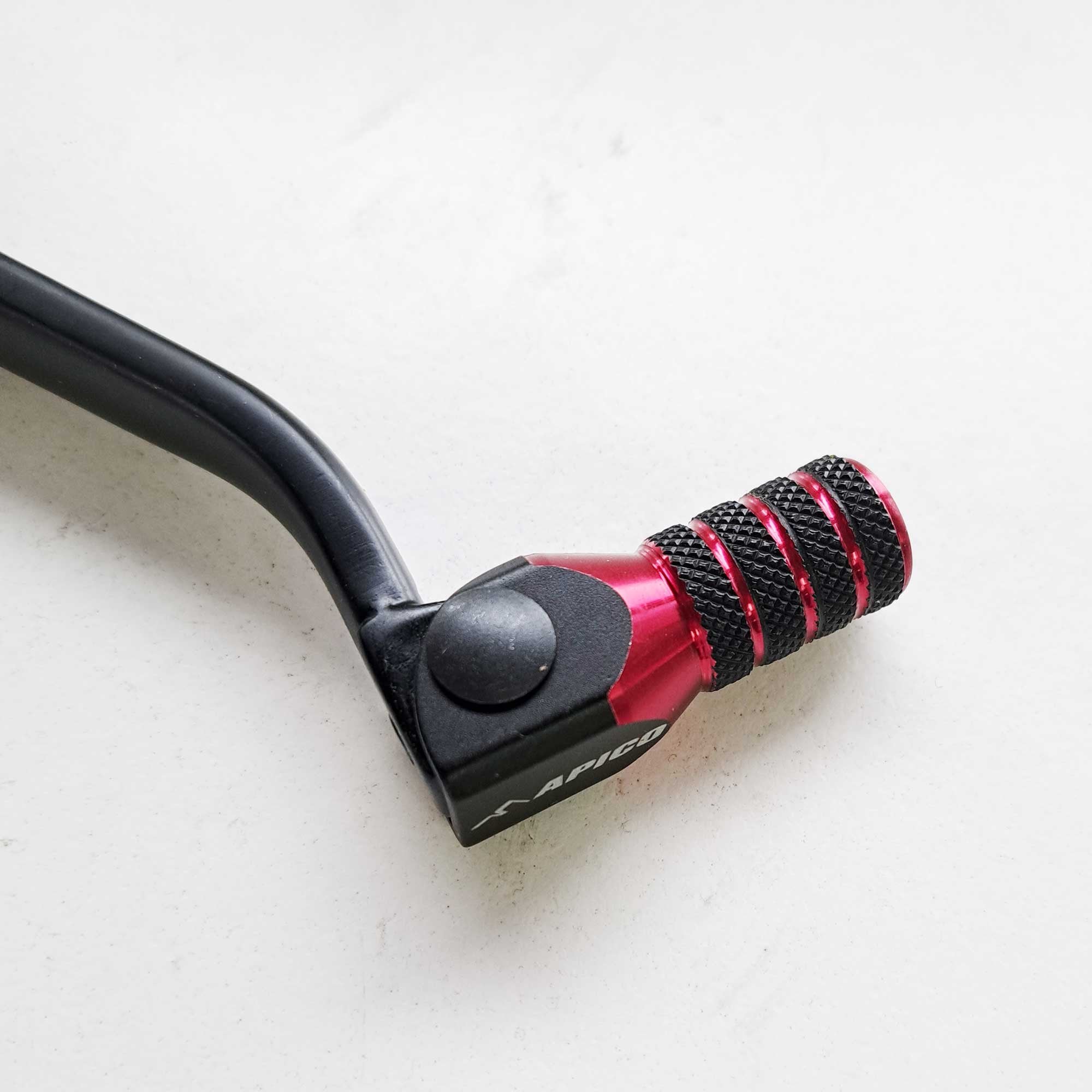 Apico - Gear Lever - Elite - CR80/85 96-07 - Black w/Red