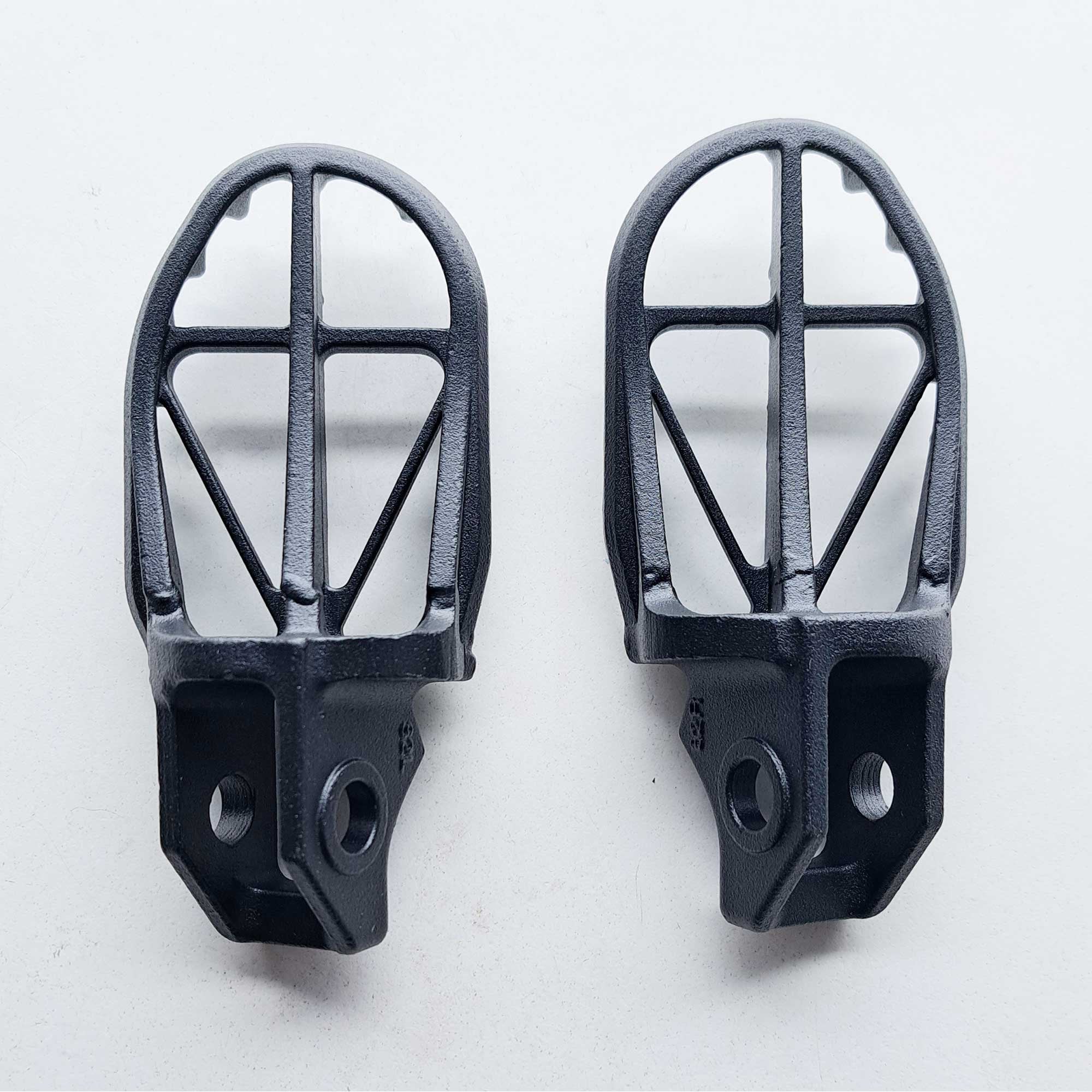 DRC - Foot Pegs (Ultra-Wide) - KTM SX85 18-24, SX125/150 16-22, SX250 17-22, SXF250-450 16-22, EXC/EXCF250-500 17-23, Husqvarna TC85 18-24 TC125 16-22, TC250 17-22, FC250-450 16-22, TE/FE 150-501 17-23, Gas Gas MC/MCF/EC/ECF/EX/EXF 85-450 21-23
