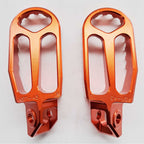 Apico - Foot Pegs - XTREME - KTM SX/SXF 125-450 23-27, EXC/EXCF 125-450 24-27, Husqvarna TC/FC 125-450 23-27, TE/FE 125-450 24-27, TX300 23-27, FX350/450 23-27, Gas Gas 125-500 24-27, MCF250/450 FACTORY 23-27