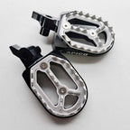 Apico - Foot Pegs - PRO-BITE - YZF250 24-27. YZF450 23-27 WRF250 25-27, WRF450 24-27, YZF250X 25-27, YZF450X 24-27