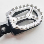 Apico - Foot Pegs - PRO-BITE - YZF250 24-27. YZF450 23-27 WRF250 25-27, WRF450 24-27, YZF250X 25-27, YZF450X 24-27