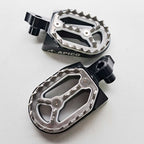 Apico - Foot Pegs - PRO-BITE - RMZ250 10-26, RMZ450 10 & 12-26 - Black
