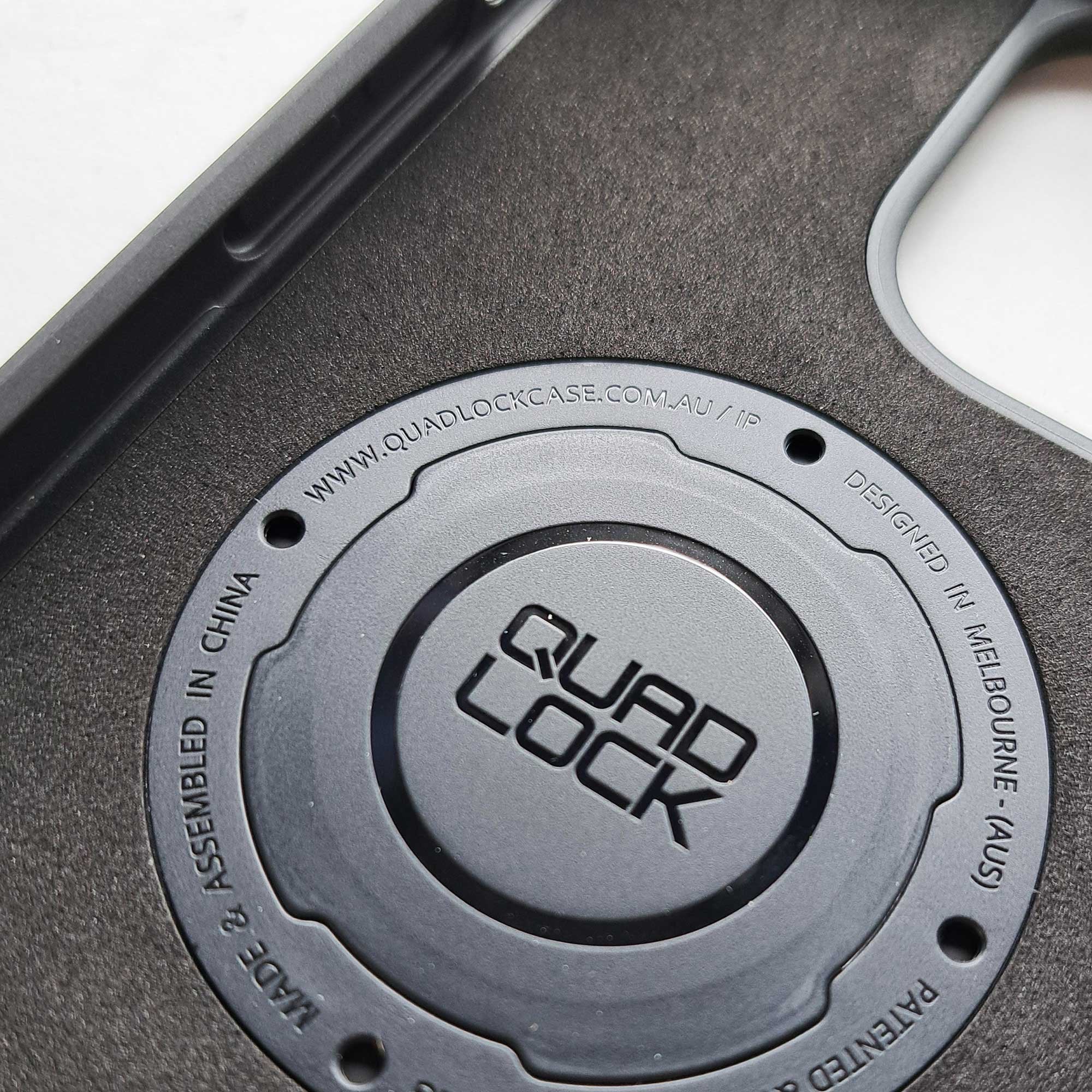 Quad Lock (Mag Case) - iPhone 14 Pro Max