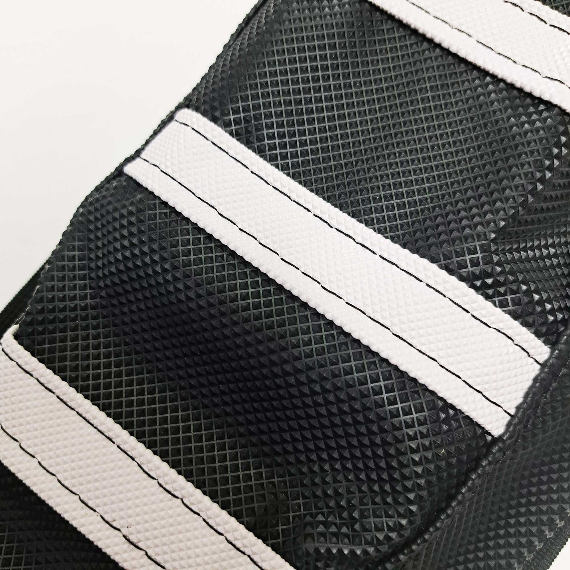 Guts Racing - Seat Cover - Velcro - KXF250 21-26, KXF450 19-26, KXF250/450XC 21-26
