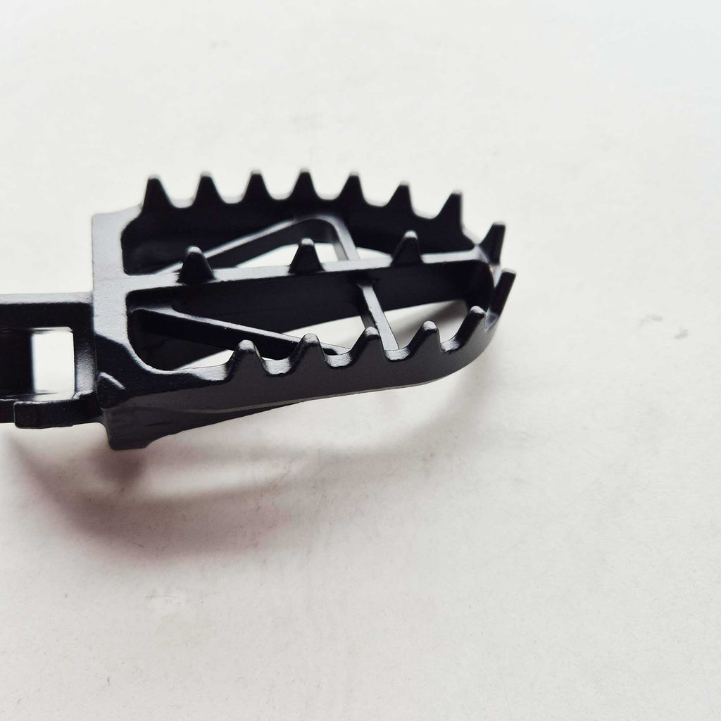 DRC - Foot Pegs (Ultra-Wide) - KXF250 06-26, KXF450 07-26, KXF250/450XC 21-26