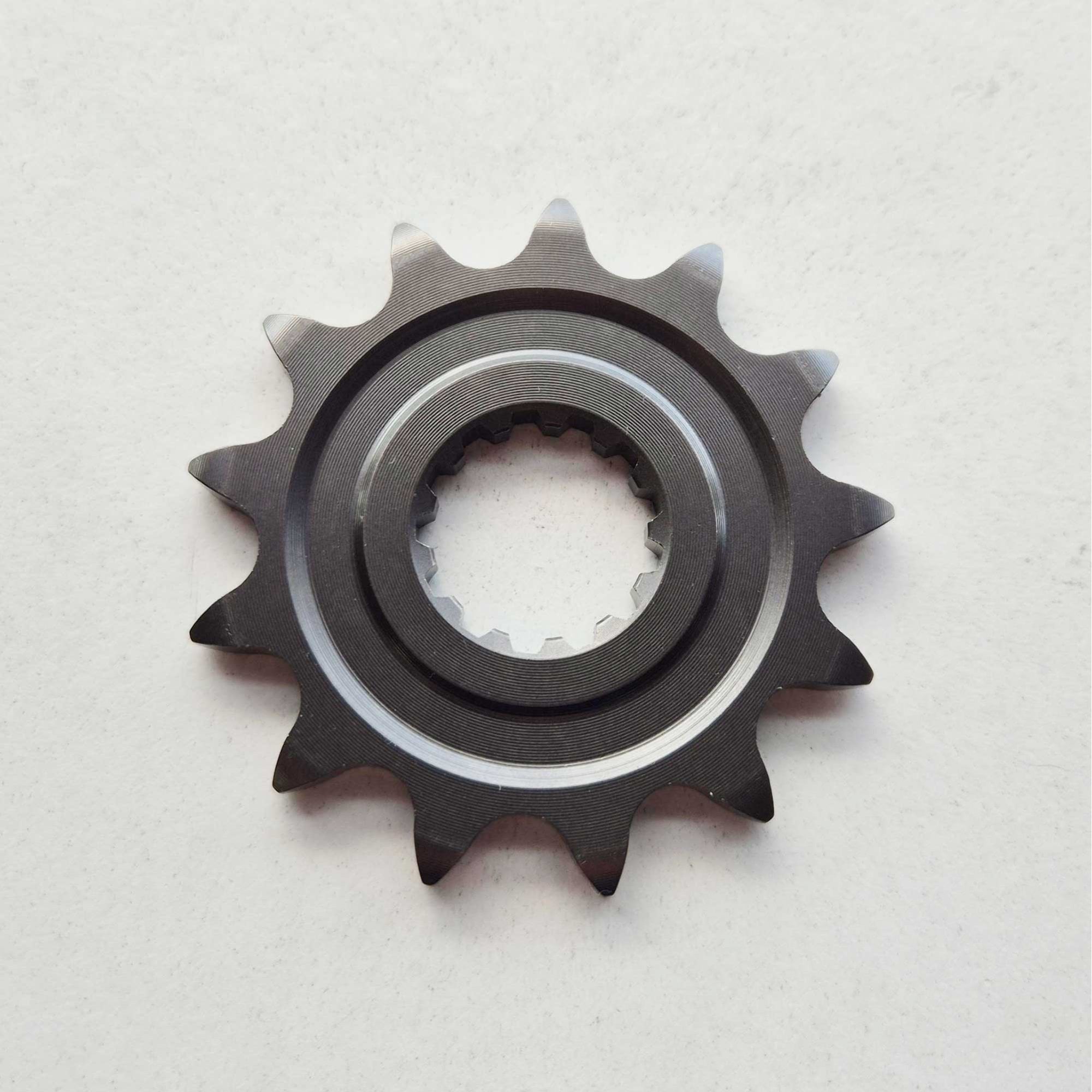 Renthal - Sprocket - Front - 289/TG439 - 520 - ULTRALIGHT - KX250 99-08, YZ250 99-25, YZ250X 16-25, YZF400 98-99, YZF426 00-02, YZF450 03-25, WRF400/426/450 99-25