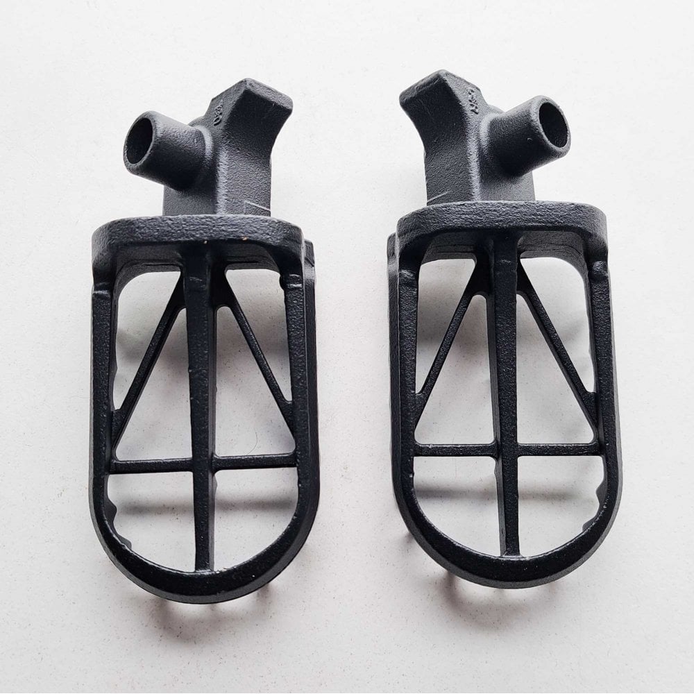 DRC - Foot Pegs (Ultra-Wide) - YZ65 18-26, YZ85 98-26, YZ125/250 99-26, YZF250 01-23, YZF450 03-22, WRF250 01-24, WRF450 03-23, YZF/WRF400/426 98-02