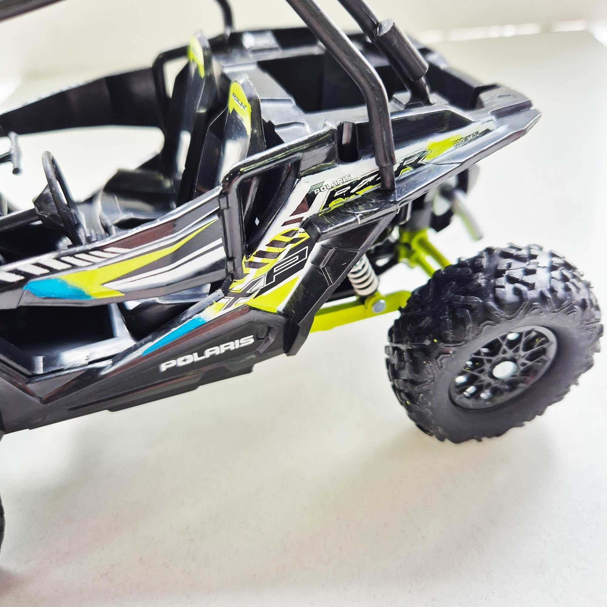 New Ray Toys - 1:18 - UTV/Buggy - Polaris - RZR XP1000 - White/Blue/Fluo Yellow