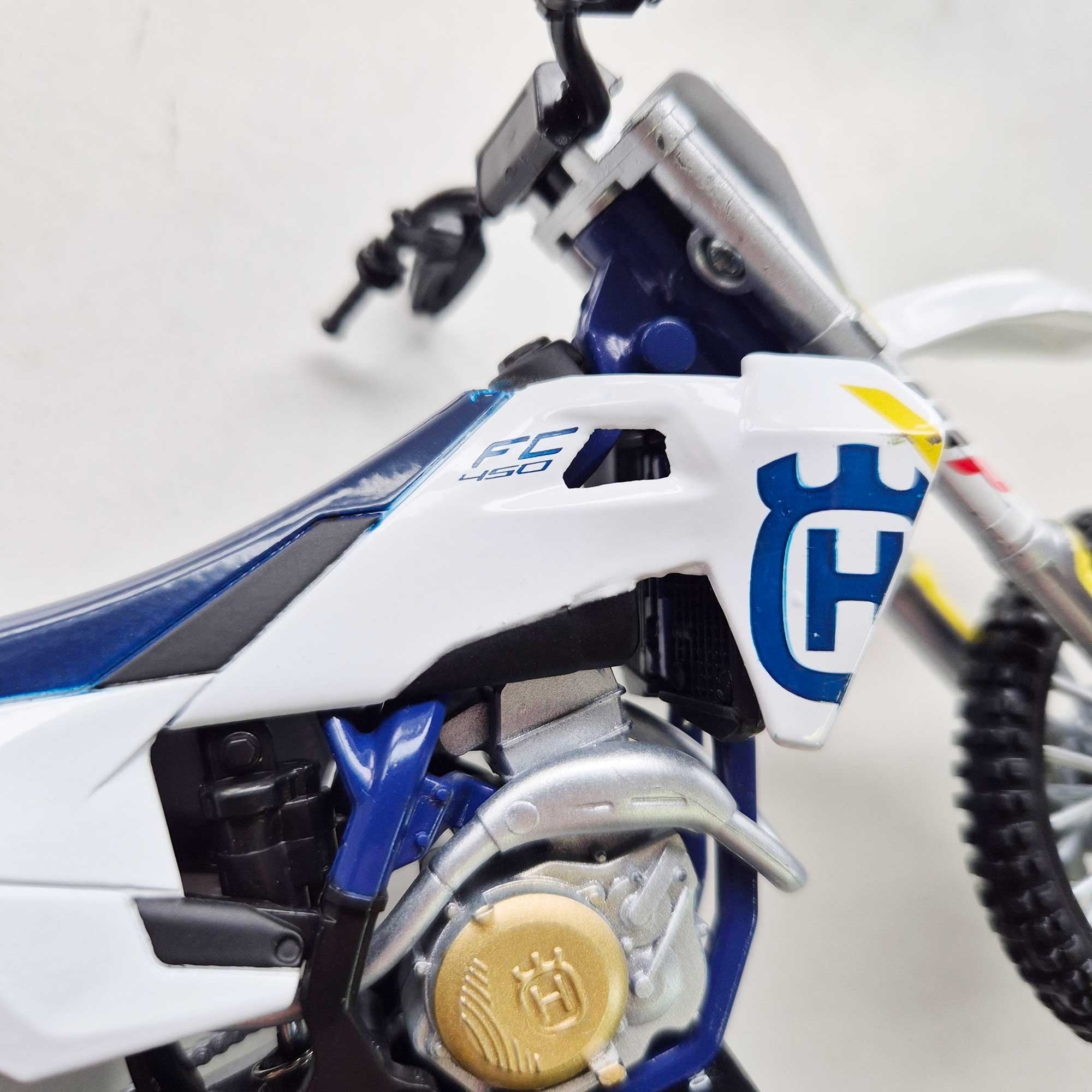 New Ray Toys - 1:12 - Husqvarna - FC450 19-23 - OEM