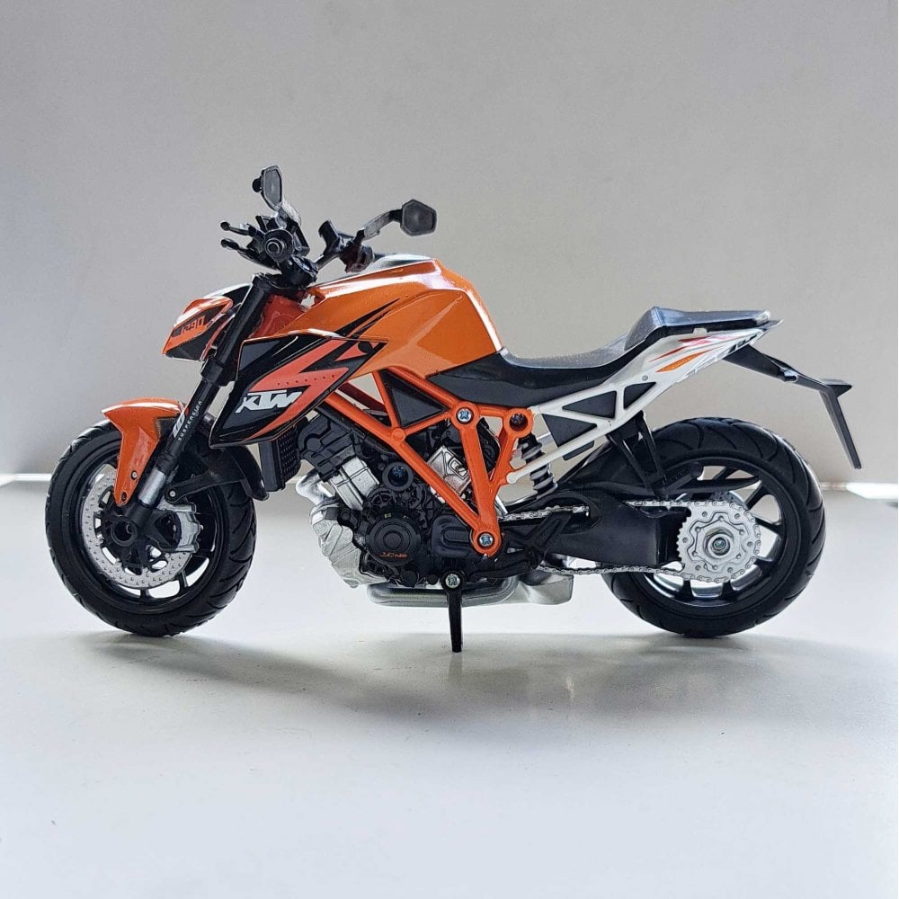 New Ray Toys - 1:12 - ROAD - KTM - Duke 1290R