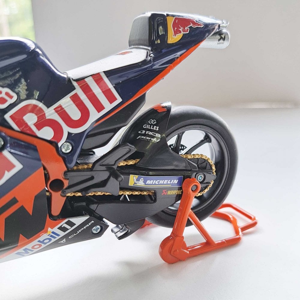 New Ray Toys - 1:12 - ROAD - KTM - Moto-GP - Red Bull - Miller  #43
