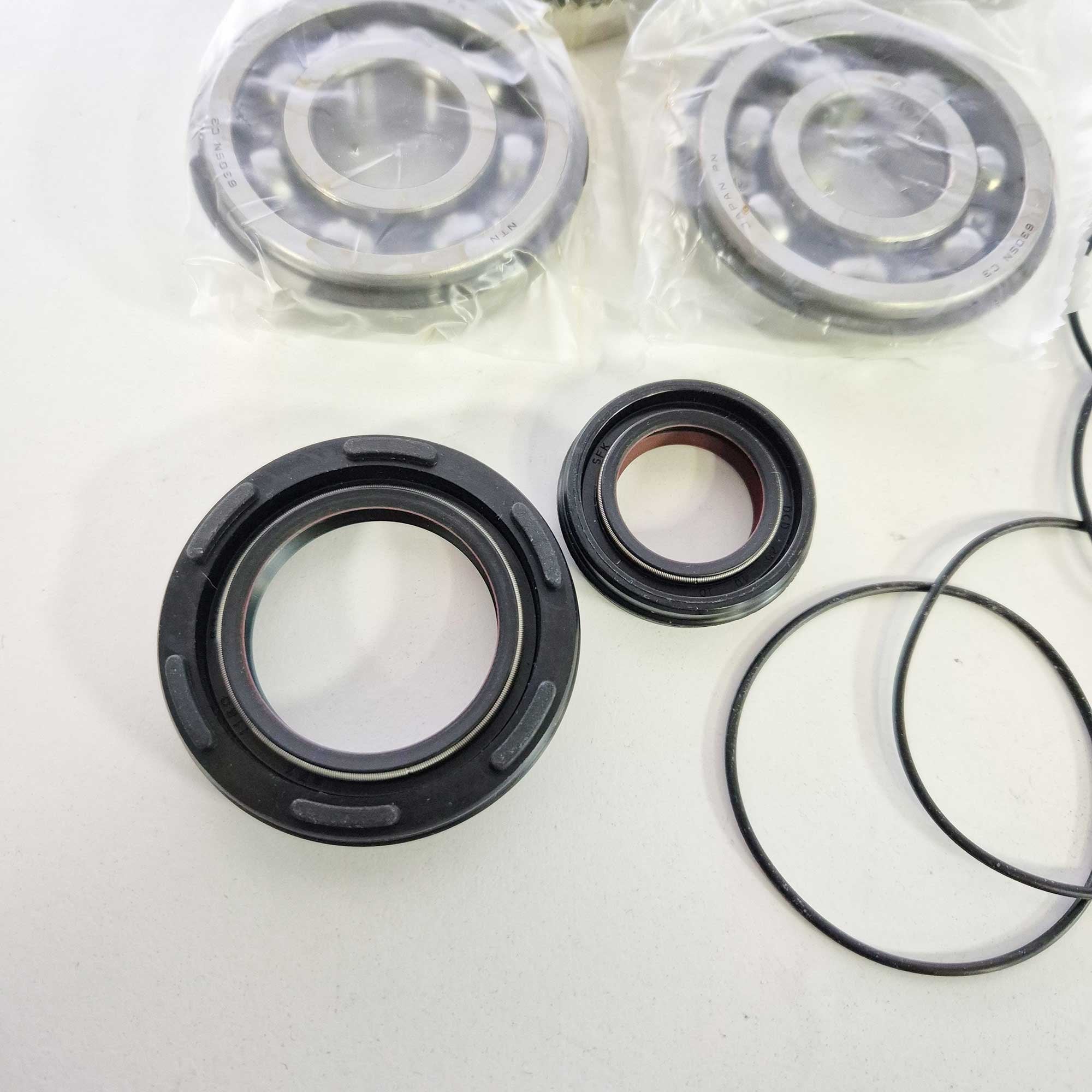 EngineWorx - Crank/Main Bearing & Seal Kit - Yamaha XT350 86-95, YFZ350 (24-1042)