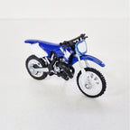 New Ray Toys - 1:32 - Truck - White Chevrolet Pick-Up w/YZ125
