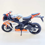 New Ray Toys - 1:6 - Honda - CBR1000 Silver/Orange