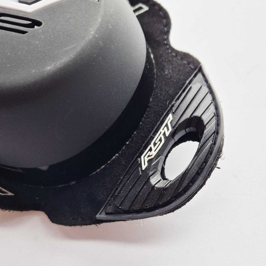 RST Knee Sliders - RST TPU Puller - WET (Black/White)