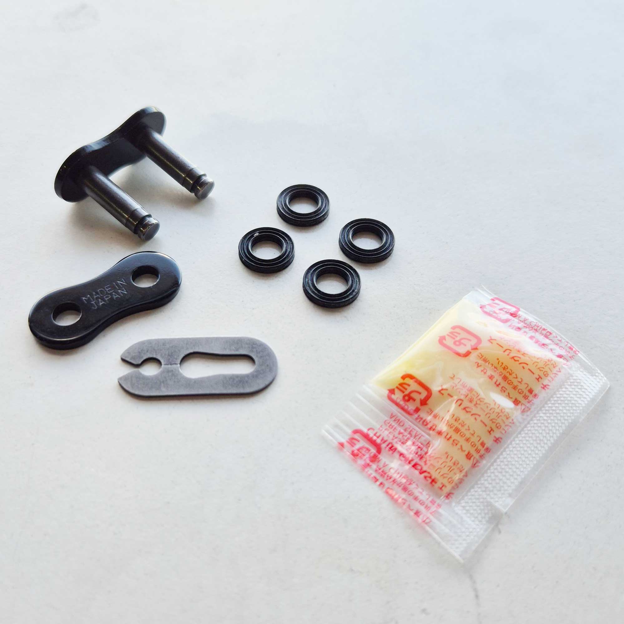 RK Takasago (Split Link) Spring - 520 - X-Ring - XRE XW-Type - Black