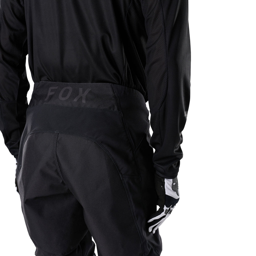 FOX Racing 180 BLACKOUT MX Kit Deal (2027)