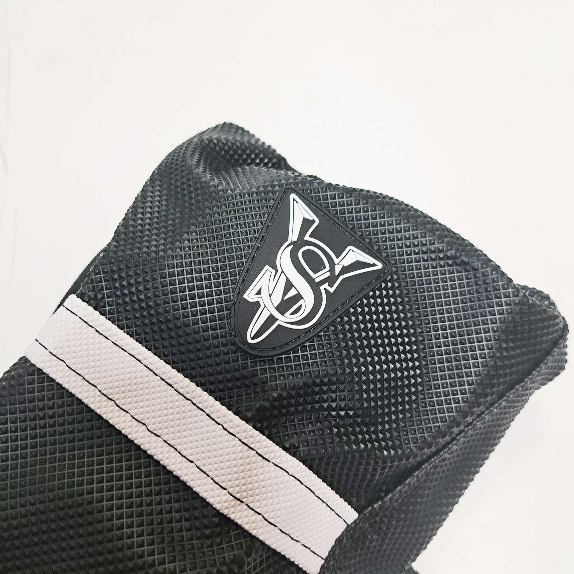 Guts Racing - Seat Cover - Velcro - KTM SX/SXF 125-450 16-18, SX250 17-18, EXC/EXCF 125-500 17-19